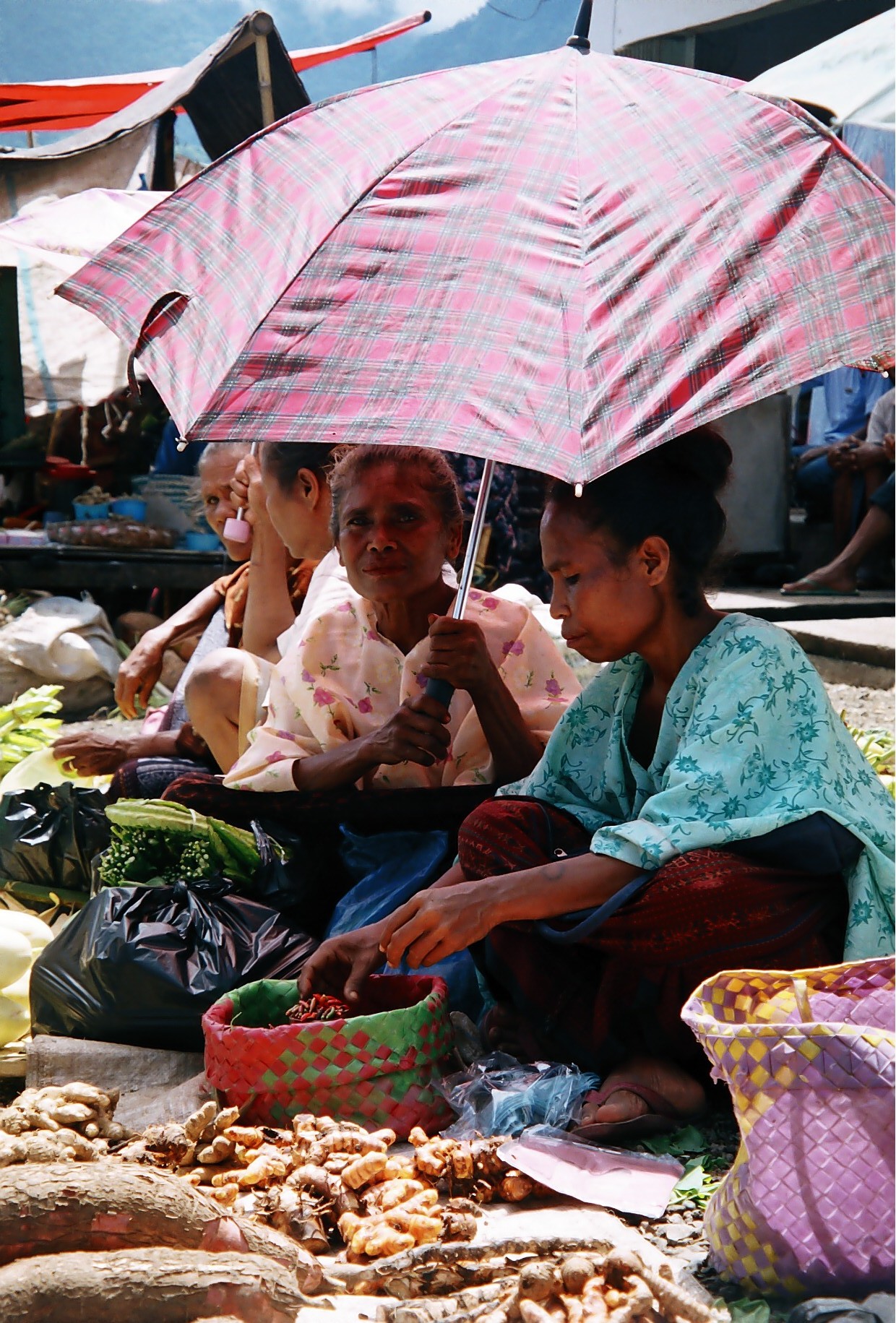 R007-022