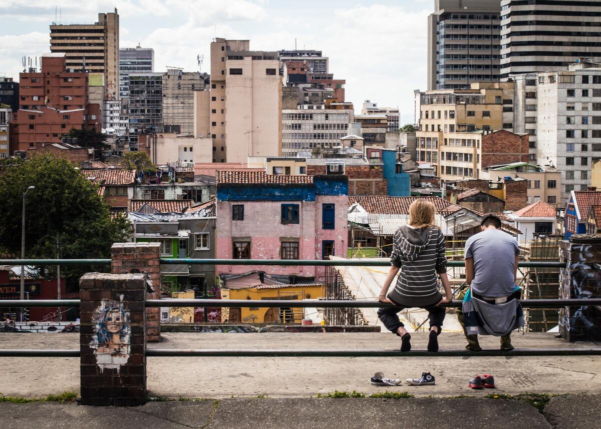 Tourisme de bidonville, voyeurisme de la pauvreté dans mon article La visite des bidonvilles sous un angle touristique, pour ou contre ? #bidonville #favela #pauvrete #tourisme