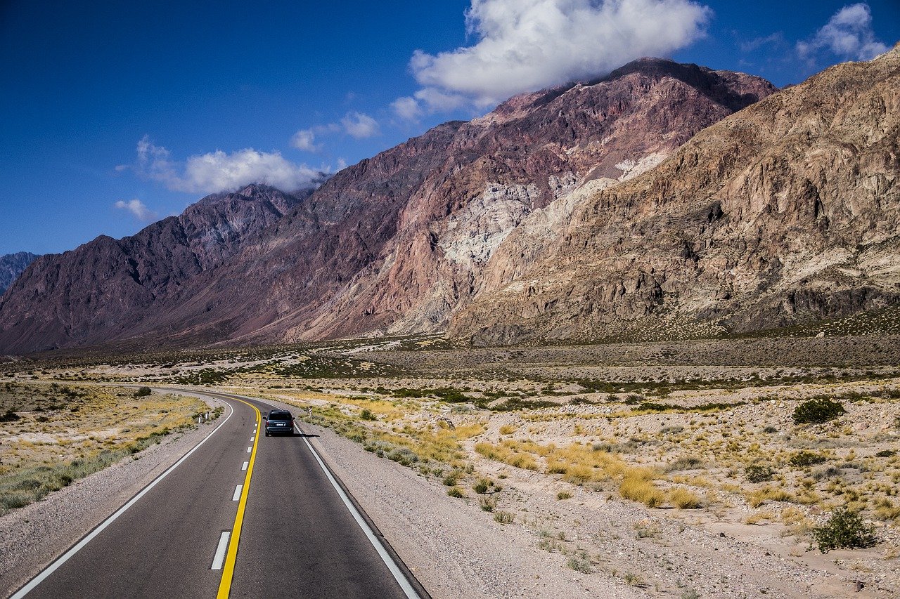 Destinations pour faire un autotour dans notre article L'autotour et le road trip organisé pour découvrir une destination à son rythme #autotour #roadtrip #voyage
