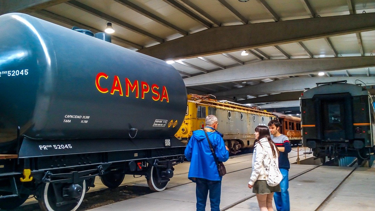 Visite guidée thématique avec guide spécialiste dans mon article Pourquoi prendre des visites guidées en voyage en 8 bonnes raisons #guide #visite #visiteguidee #voyage