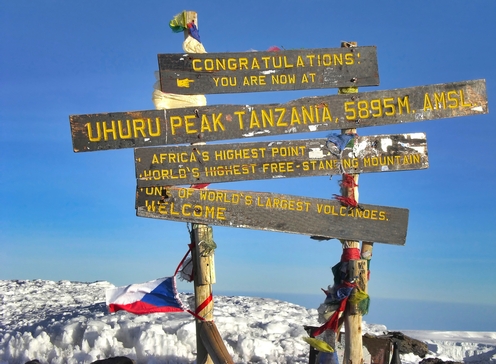 Défi caritatif au Kilimandjaro en Tanzanie dans mon article Voyages et défis caritatifs : Voyager pour la cause, une belle raison de voyager