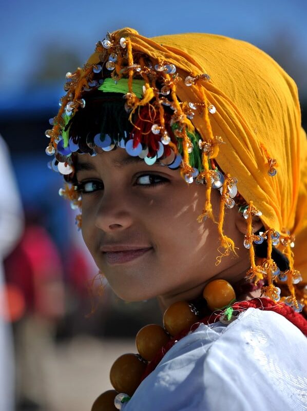 L'argent amassé pour l'association Enfants du désert dans mon article L'expérience du Trek Rose Trip au Maroc : se perdre pour mieux se retrouver #trek #maroc #trekrosetrip